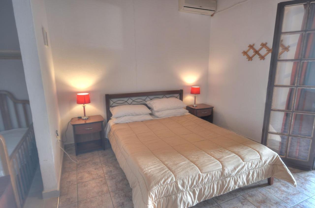 Anna Pension Liapades Exterior foto