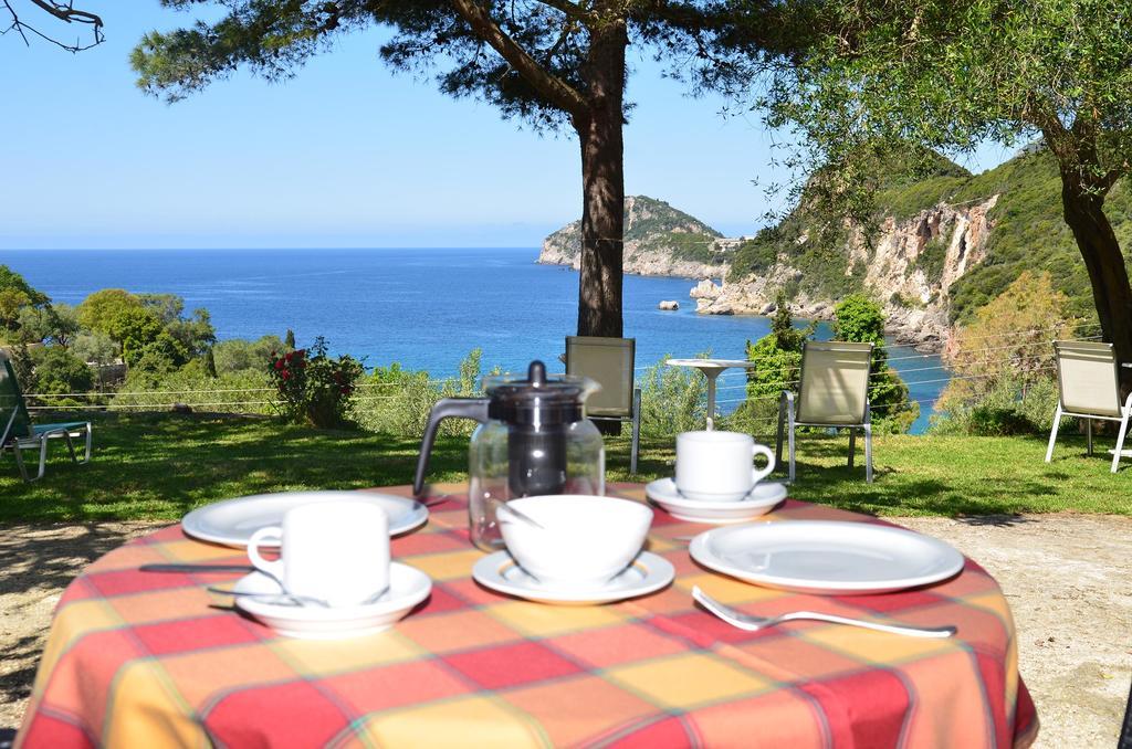 Anna Pension Liapades Exterior foto